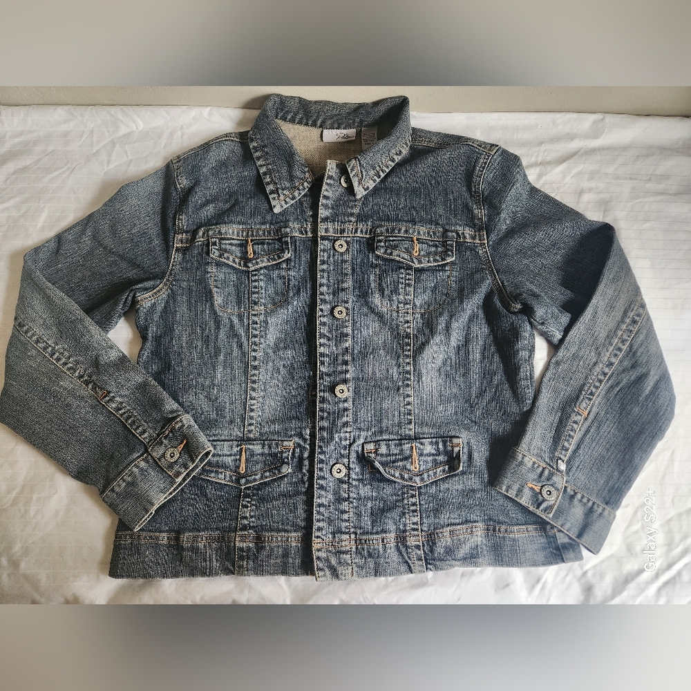 Chico's Blue Jean Jacket Classic Trucker Style - Picture 3 of 12